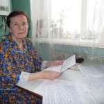 Кинешемка М.Г. Соколова показывает переписку с организациями по своей проблеме